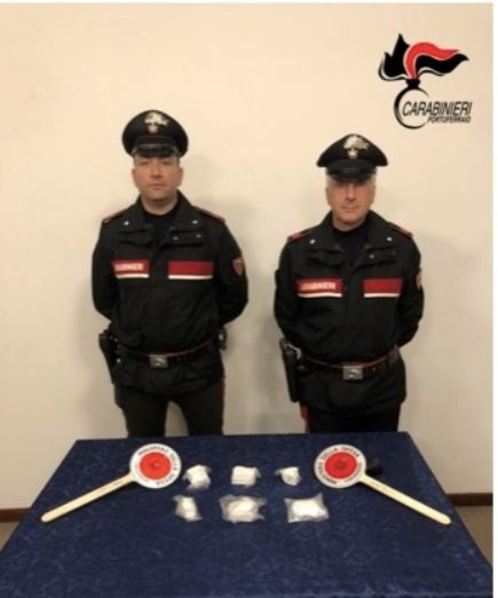 RIO MARINA, STAZIONE DEI CARABINIERI E EX CENTRO GIOVANI.