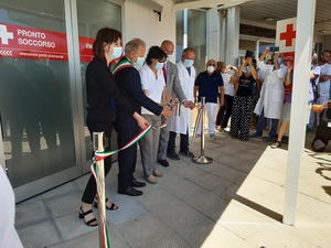 INAUGURATO  UN  GRAN BEL  PRONTO  SOCCORSO di  Francesco Semeraro 