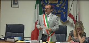 Cade la giunta di Marina di Campo, Forza Italia:

Il Pd toscano sta franando. Una scia di dbacle da Livorno in poi
